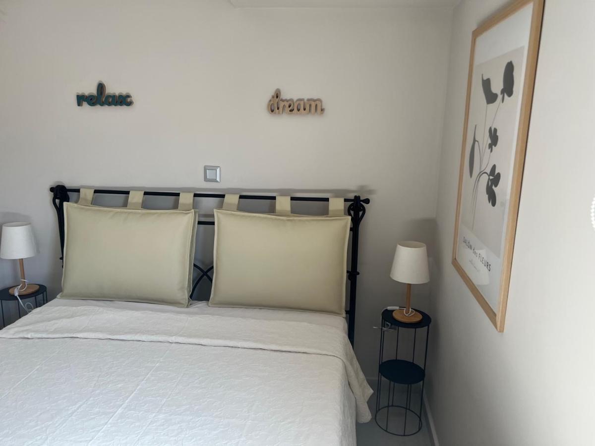 Elia'S Apartment Athena Bagian luar foto